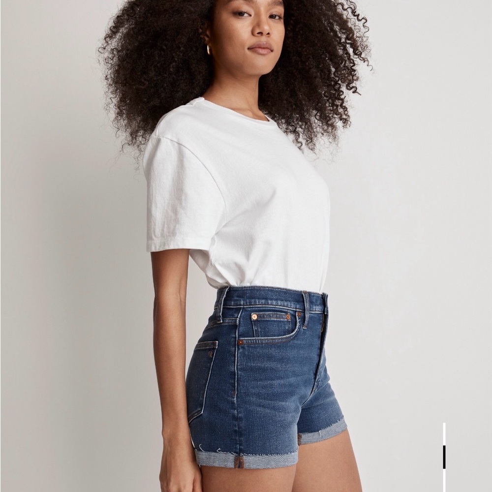Madewell High Rise Short - Picture 3 of 6